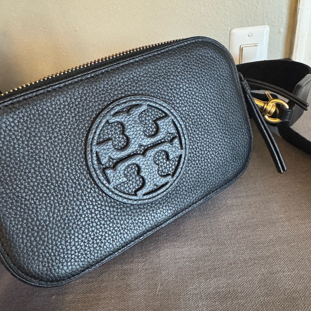 Tory Burch Black Leather Crossbody Bag